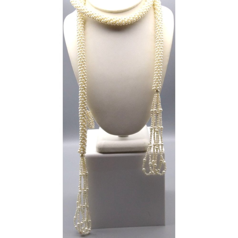 Crocheted Seed Pearls Rope Lariat, Elegant Flapper Sautoir, Classy Vintage